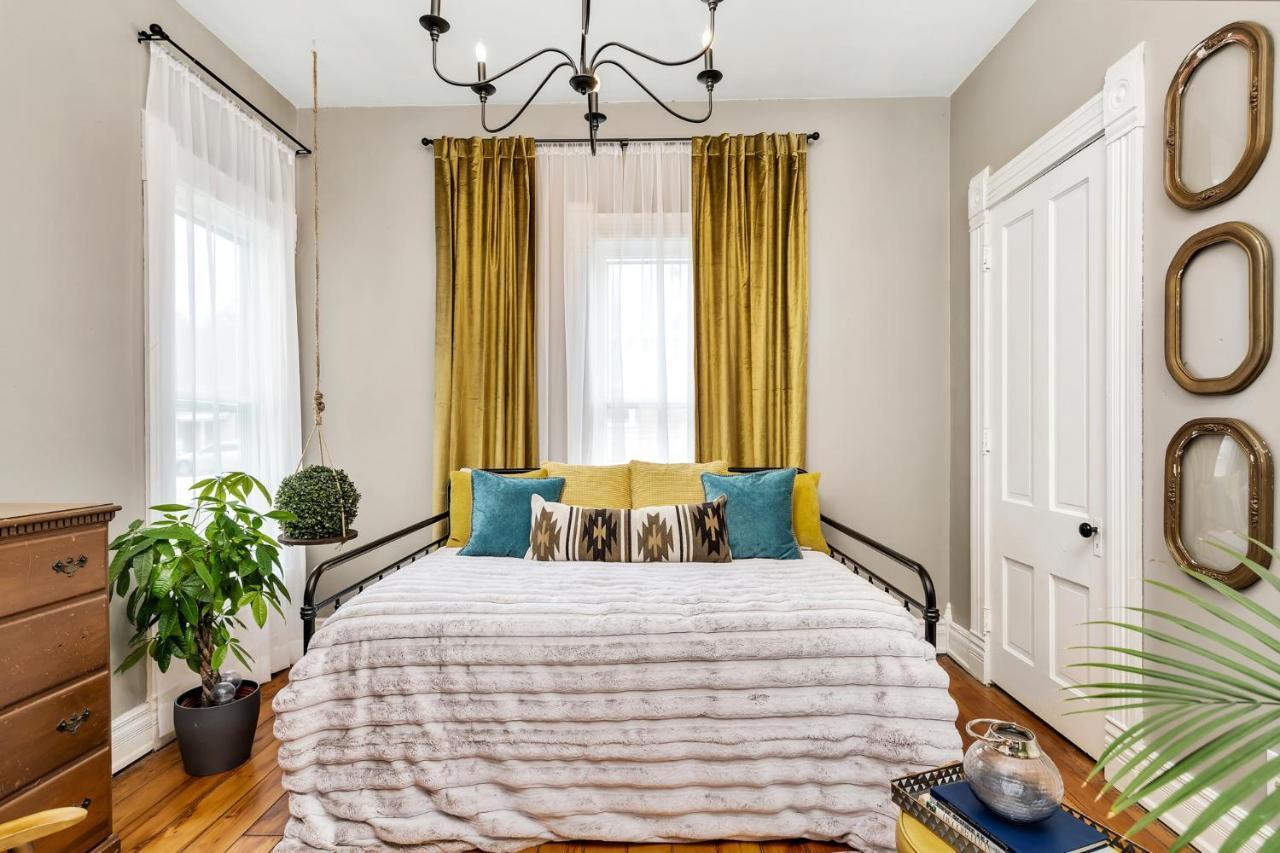 Enchanting Bungalow - 2Br Historic Hidden Gem Xenia Esterno foto