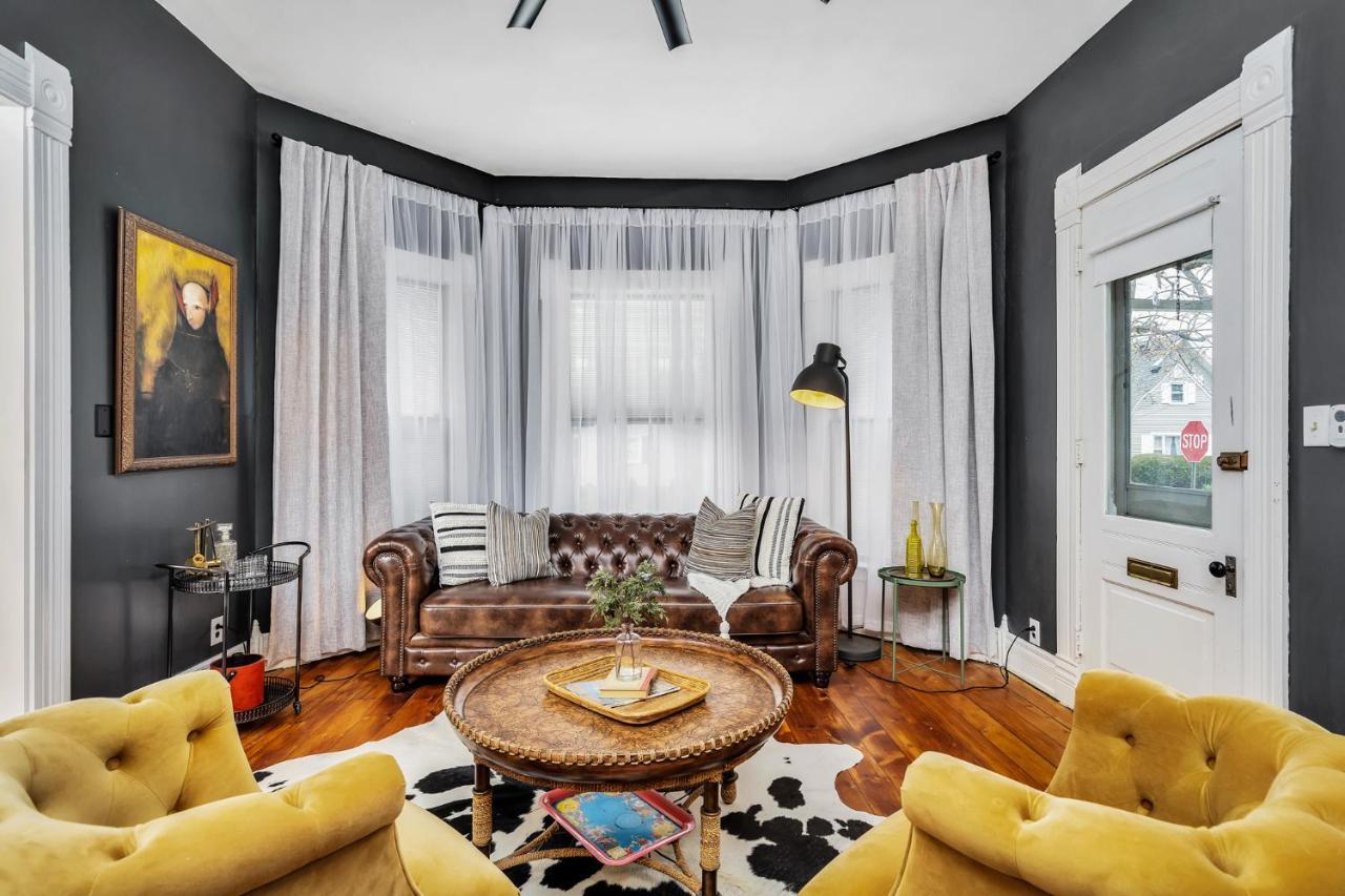 Enchanting Bungalow - 2Br Historic Hidden Gem Xenia Esterno foto