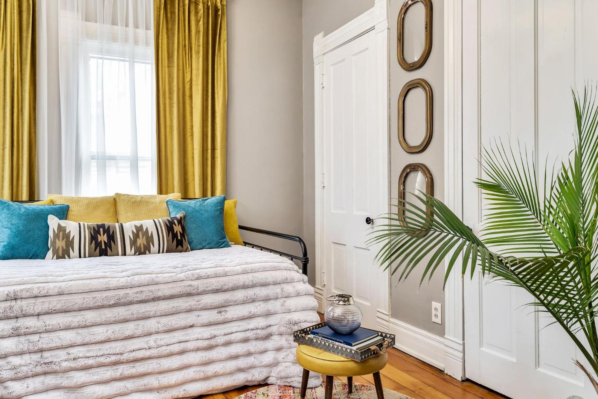 Enchanting Bungalow - 2Br Historic Hidden Gem Xenia Esterno foto